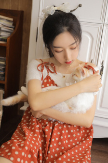女绿巨人